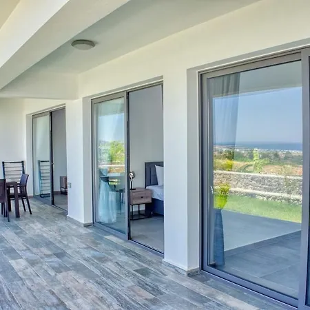 Retreat, Block A2, Unit 2 Apartman *